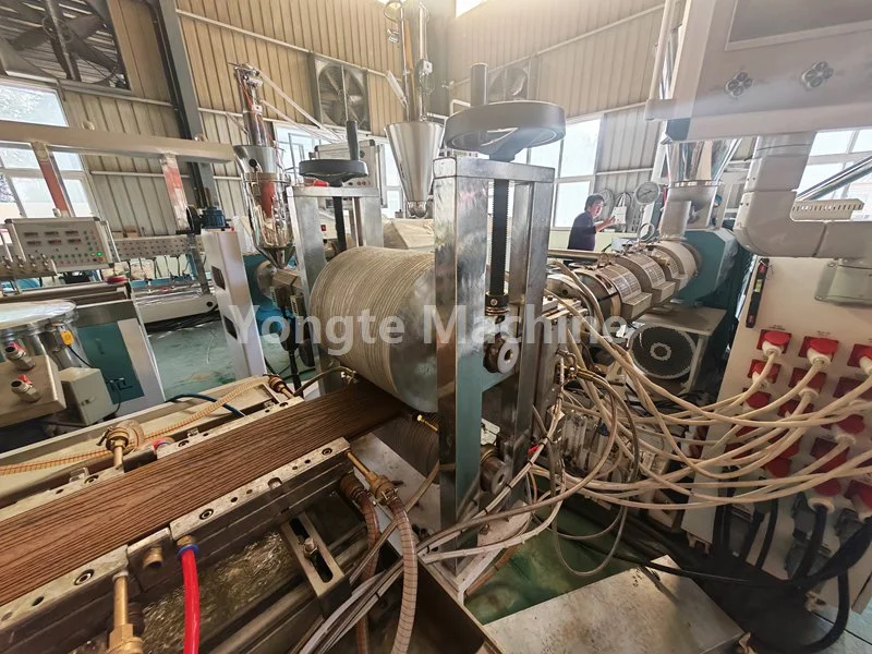 Oplossing voor productieproblemen met WPC-extruders