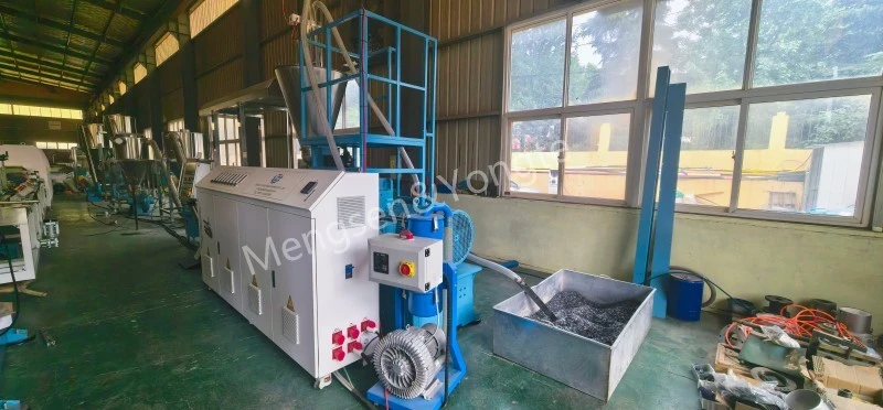 Hoogwaardige WPC-granulator voor Europese klanten