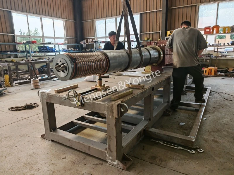 Installatie van een aangepaste 92/188 conische dubbelschroefsextruder