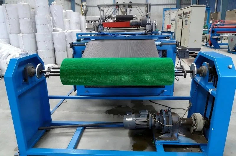 China Plastic spatbordproductielijn
