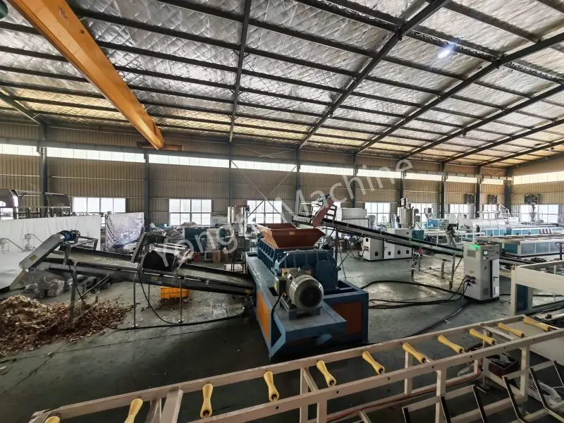 Recyclingfabriek voor houten pallets in Koeweit