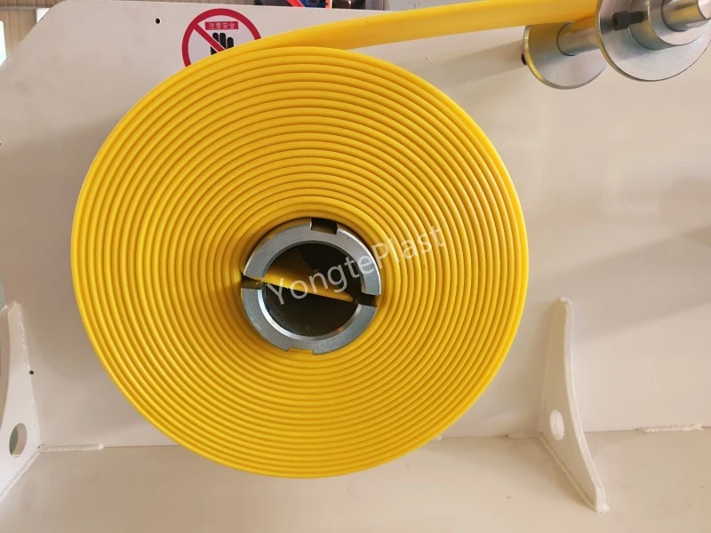 PE-bladrol die machine maakt