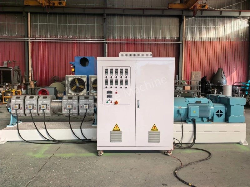 Extrudermachine voor recycling van plastic folie