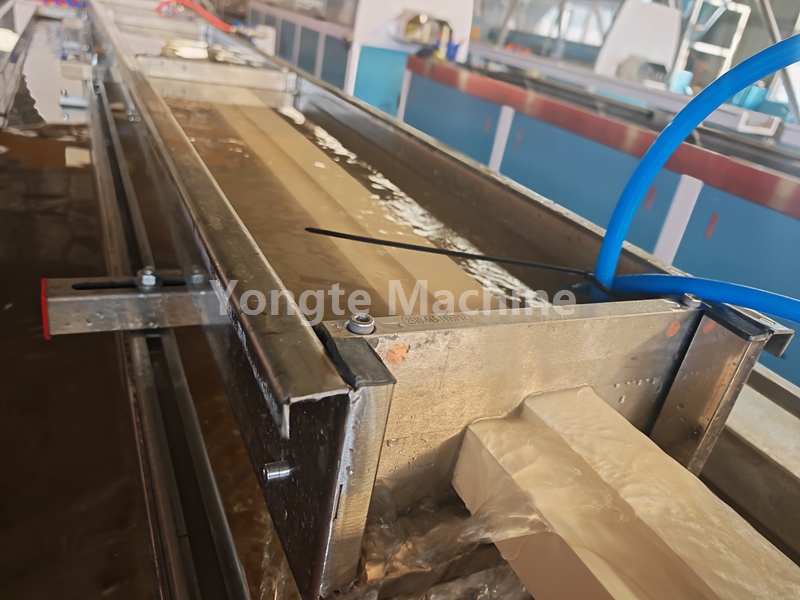 PVC WPC deurprofielmachine